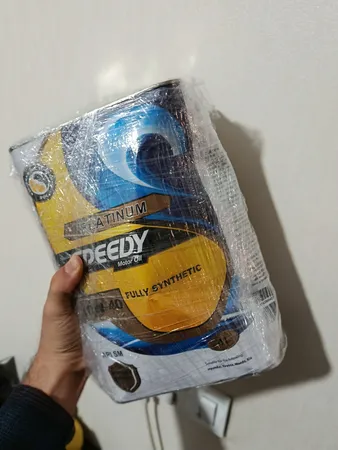 روغن موتور اسپیدی مدل پلاتینیوم 10W40 SM حجم 4 لیتر