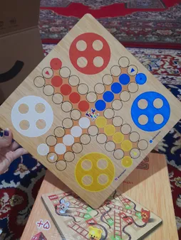 بازی منچ و مارپله کلاسیک تخته چوبی مدل Animals