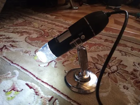 میکروسکوپ دیجیتال مدل 1000X