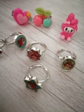 انگشتر دخترانه مدل رنگین کمان مجموعه 50 عددی