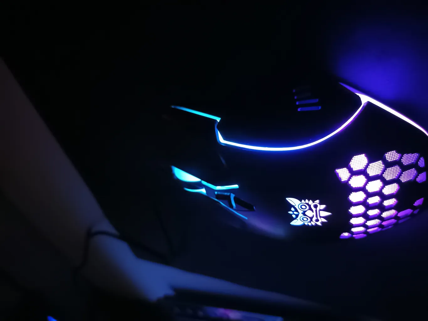 ماوس مخصوص بازی اونیکوما مدل CW902