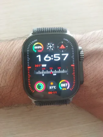 ساعت هوشمند ویرفیت مدل HK10 ultra3، سایز۴۹، دارای قابلیت های کنترل موسیقی، شمارنده ضربان قلب، گام شمار، قابلیت مکالمه مستقیم، پشتیبانی از زبان فارسی، بند سیلیکون