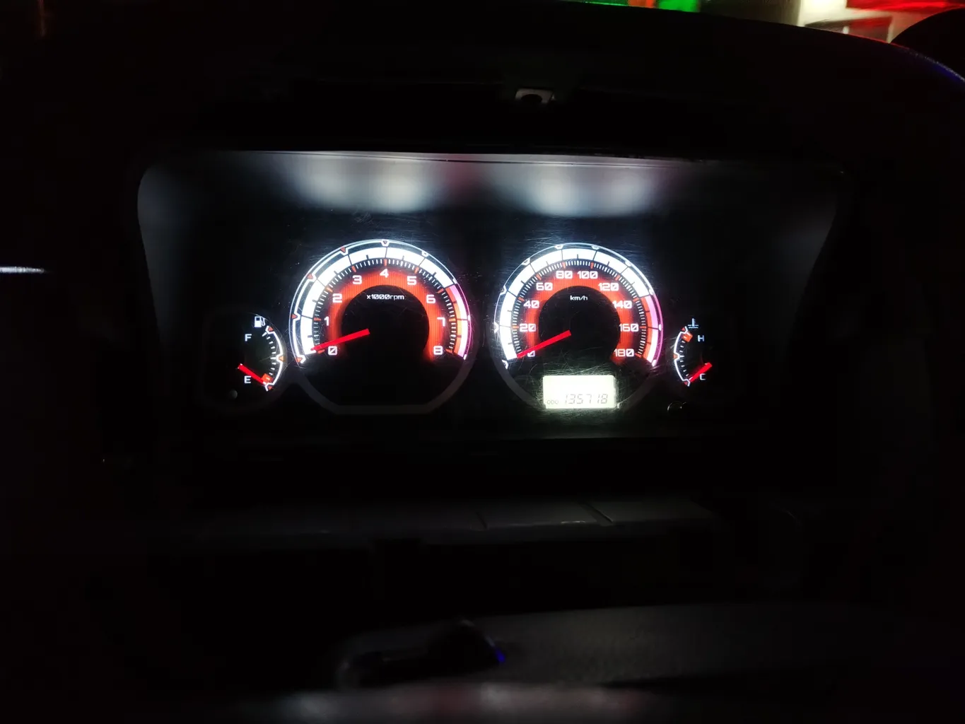 صفحه کیلومتر خودرو کد 02 مناسب برای پراید صبا