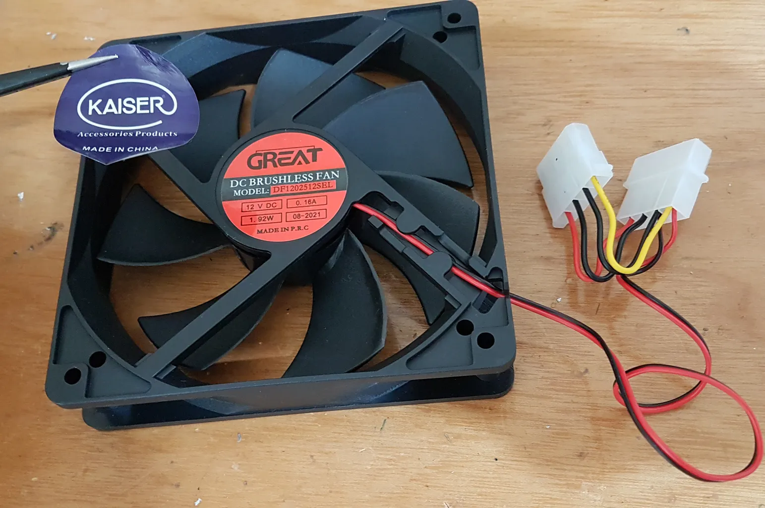 فن کیس کایزر مدل 12x12