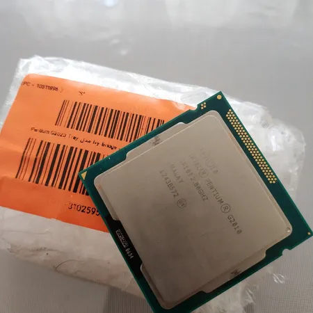 پردازنده مرکزی اینتل سری Ivy Bridge مدل Pentium G2020 Tray