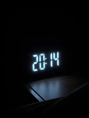 ساعت رومیزی دیجیتال پروژکتوردار مدل 3618LP