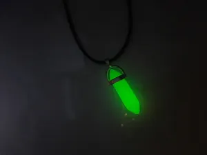 تجریه خرید آویز گردنبند مدل سنگ منشوری