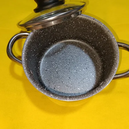 قابلمه کاج نچسب مدل TK16 سایز 16