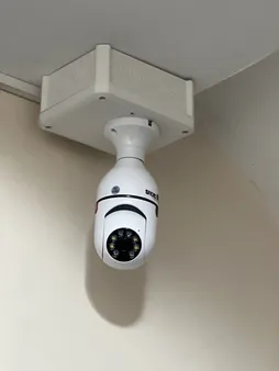 دوربین مداربسته تحت شبکه اسفیورد مدل Z336