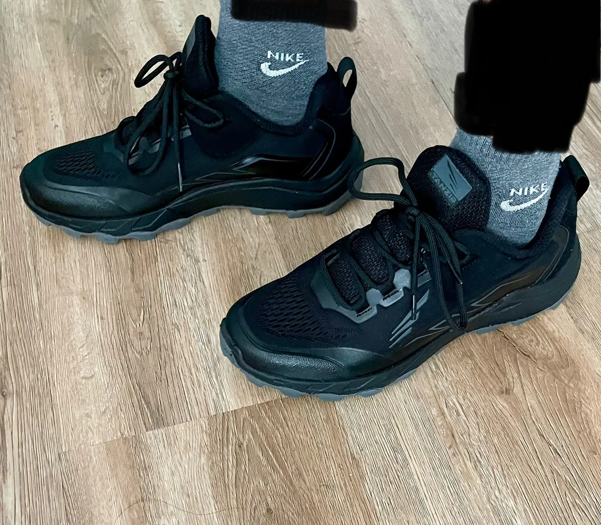 کفش پیاده‌روی تن زیب مدل تریل 02BLC