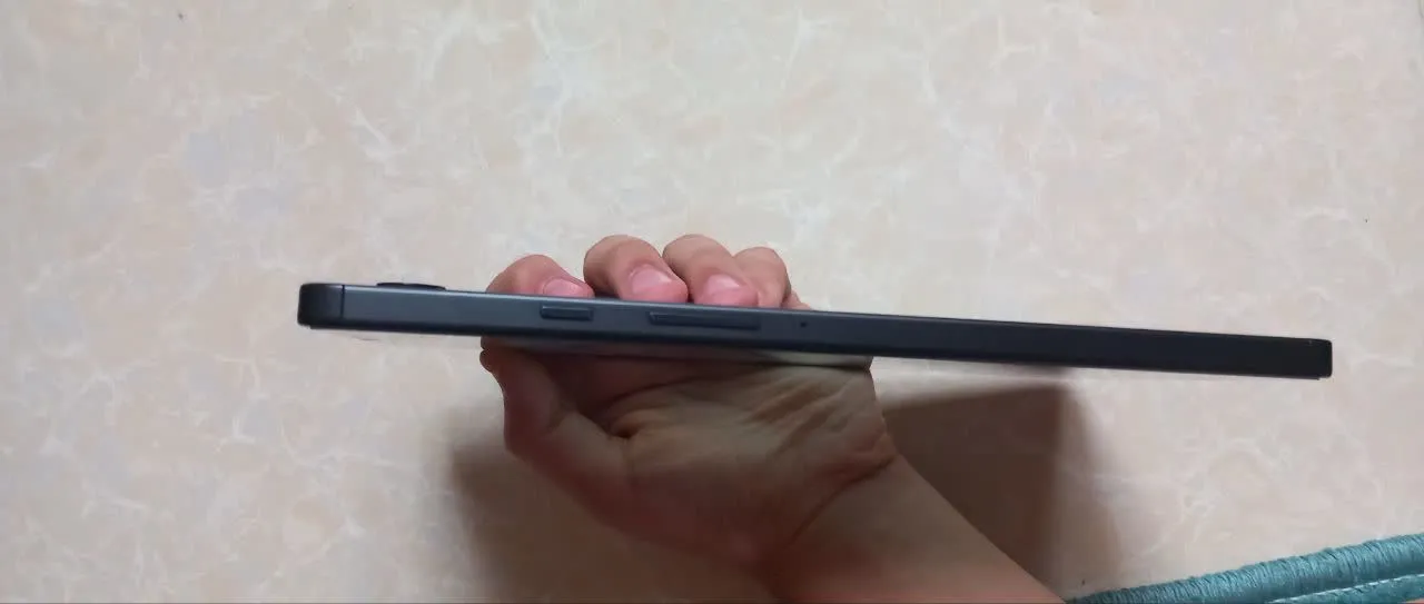 تبلت 8.7 اینچ سامسونگ مدل Galaxy Tab A9 ظرفیت 128 گیگابایت و رم 8 گیگابایت