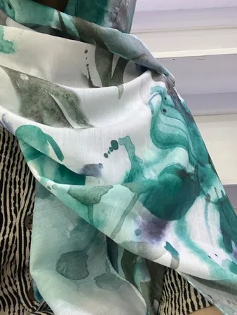 شال زنانه مدل نخی تابستانه گل آبرنگی کد a-2355