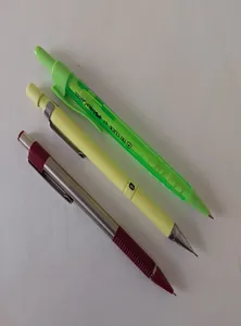 تجریه خرید مداد نوکی 0.5 میلی متری زبرا مدل M-301