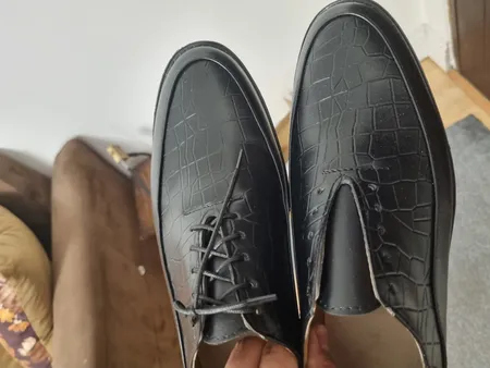 کفش مردانه مدل مجلسی سنگی 2 رنگ مشکی