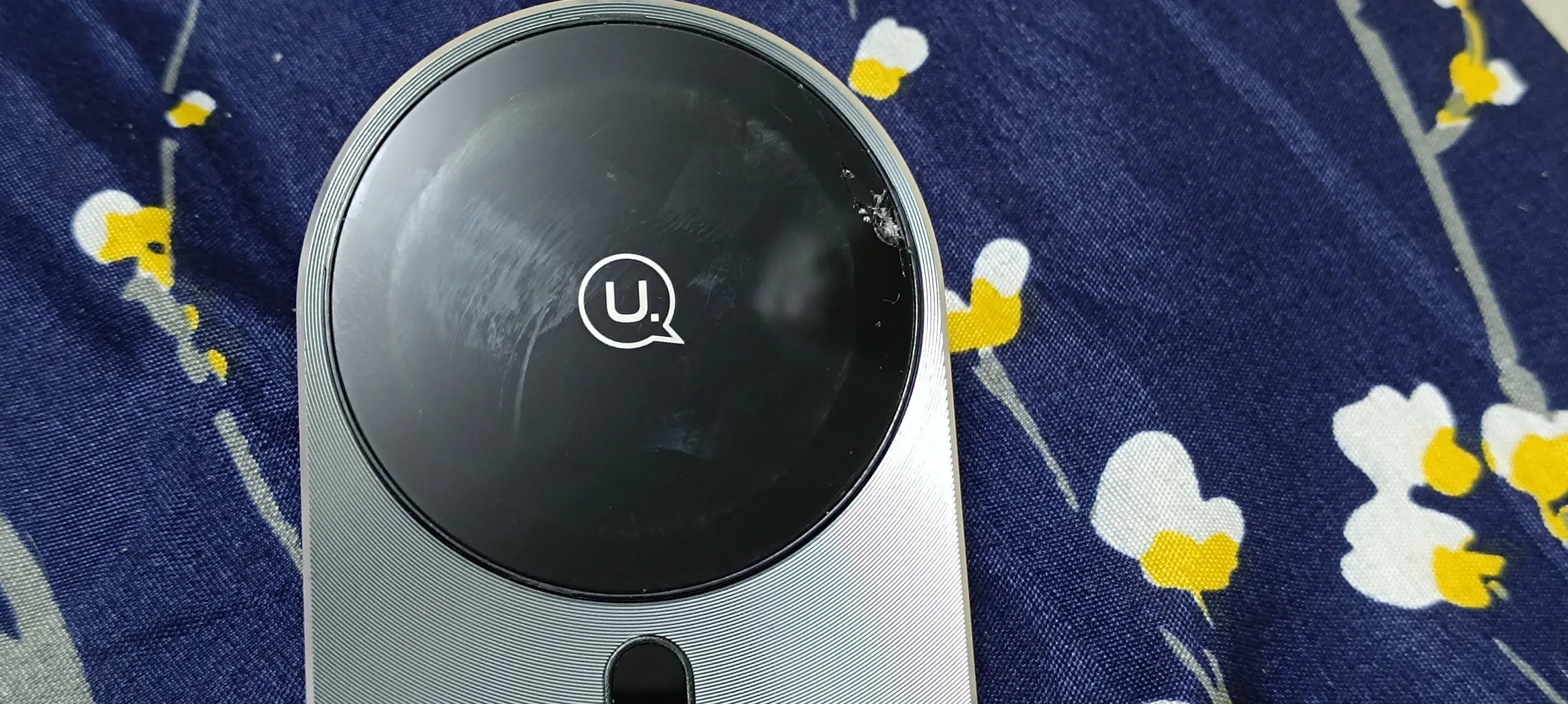 پایه نگهدارنده و شارژر بی سیم گوشی موبایل یوسمز مدل US-CD170