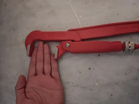 آچار لوله گیر ایران پتک مدل 001 سایز 1.5 اینچ