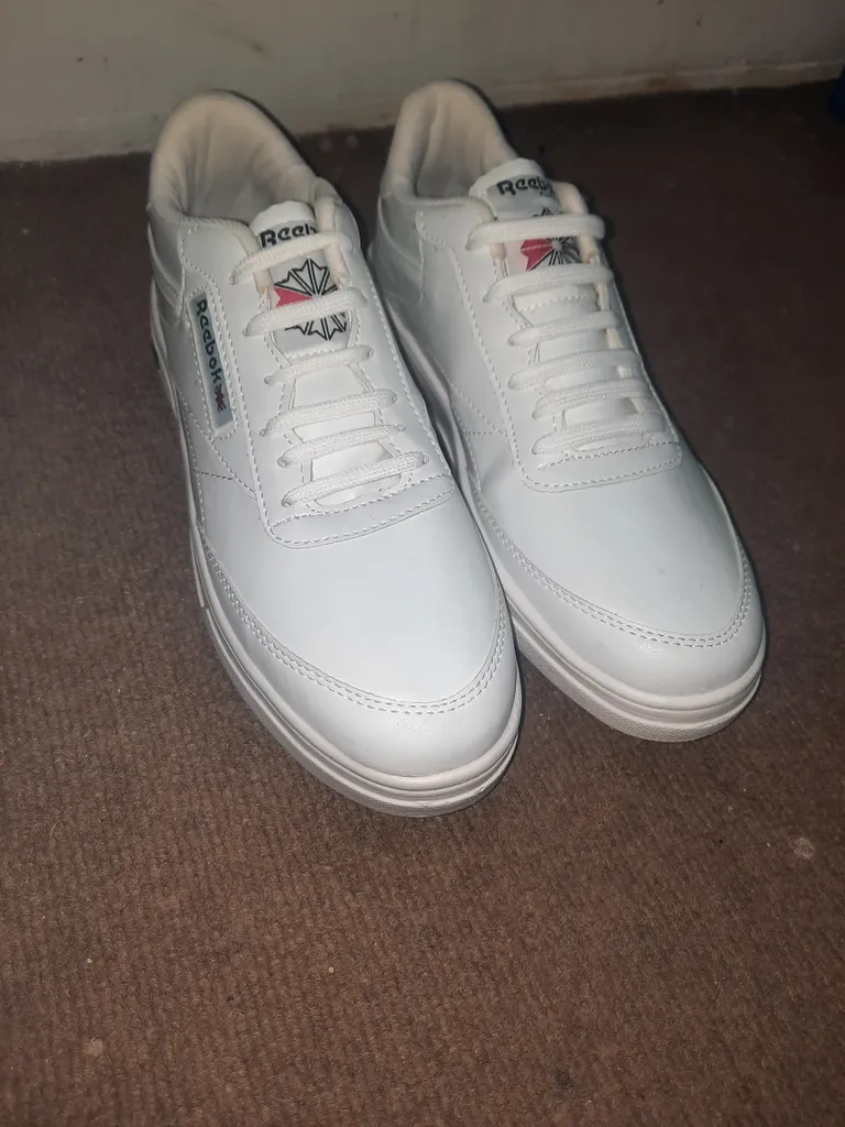 کفش پیاده‌روی مدل Classic Royal 2023