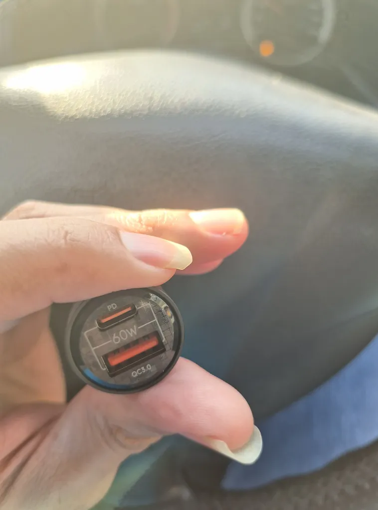 شارژر فندکی 60 وات یوسمز مدل US-CC208 C39