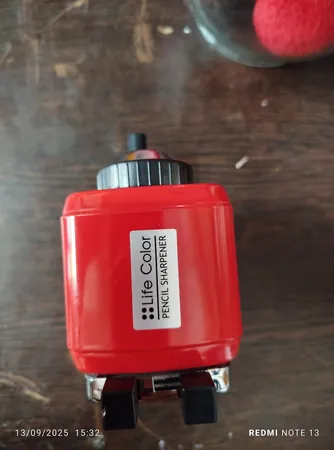 تراش رومیزی دلی مدل Life Color کد 007