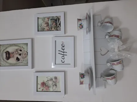 طبقه دیواری طرح قلبی