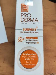 تجریه خرید کرم ضدآفتاب پرودرما مدل SUNVEST 50، حجم 40 میلی‌لیتر