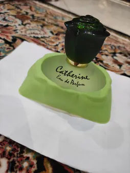 ادوپرفیوم زنانه مدل Catherine حجم 45 میلی‌لیتر