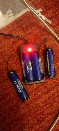 شارژر اتوماتیک باتری 18650 مدلZJ-3009