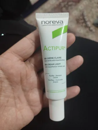 کرم پودر BB نوروا مدل اکتی پور شماره 01 حجم 30 میلی لیتر