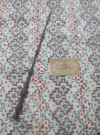 اسباب بازی زینتی مدل چوب دستی هری پاتر طرح دامبلدور به همراه کارت قطار