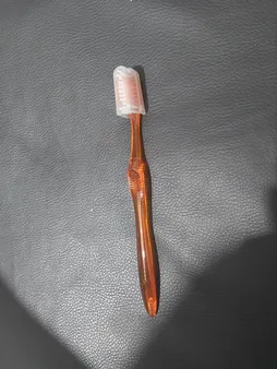 مسواک های دنت مدل 909 با برس متوسط مجموعه 4 عددی