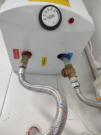 آبگرمکن برقی جنرال مدل ER15