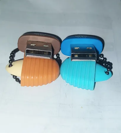 فلش مموری سیلیکون پاور مدل Touch T30 ظرفیت 32 گیگابایت