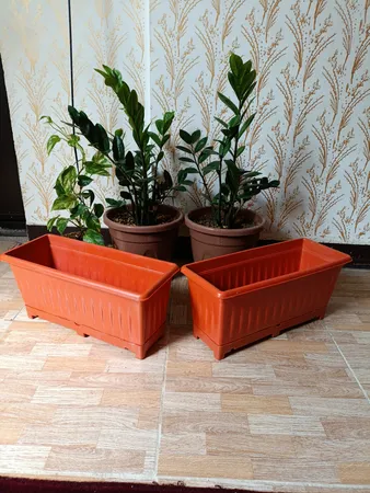 گلدان مدل پلاستیکی مستطیلی کد Sh46