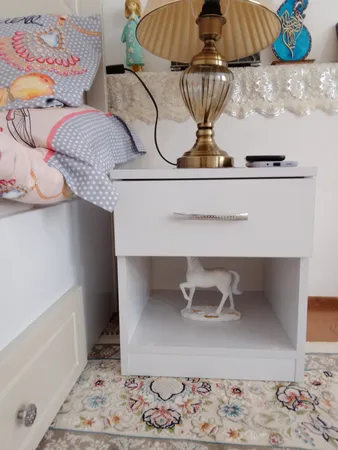 میز پاتختی مدل BP5