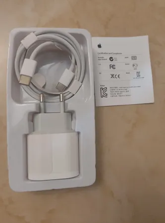 شارژر دیواری 35 وات مدل PD 16 Pro Max به همراه کابل تبدیل USB-C