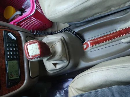 سردنده مدل سردنده مدل SA4-KW مناسب سمند به همراه گردگیر دنده گردگیر ترمز دستی و روکش ترمز دستی