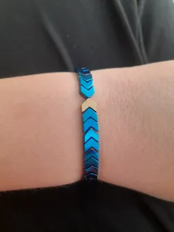 دستبند کد B02