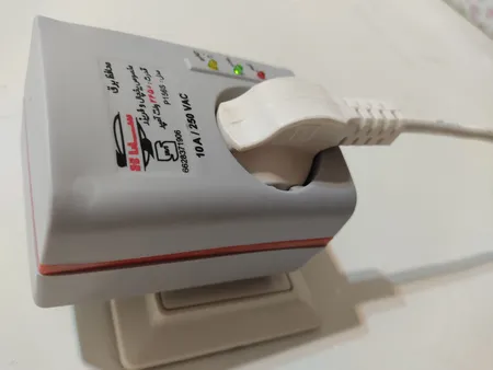 محافظ ولتاژ سارا مدل P156S مناسب برای یخچال