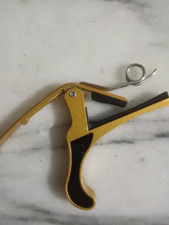 کاپو گیتار مدل 0KG