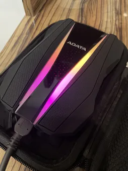 هارد اکسترنال ای دیتا مدل HD770G  ظرفیت یک ترابایت دارای رابط USB Type-A 3.2