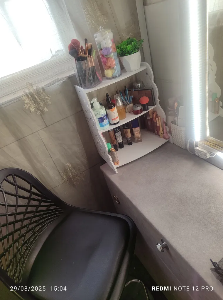 شلف رومیزی کد 02