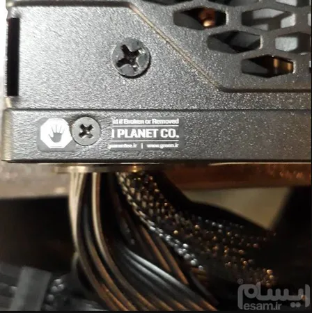 منبع تغذیه کامپیوتر گرین مدل GP700A-GED