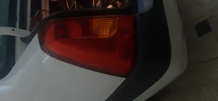 چراغ خطر عقب خودرو مدل KH-90-L-03 مناسب برای رنو ال 90