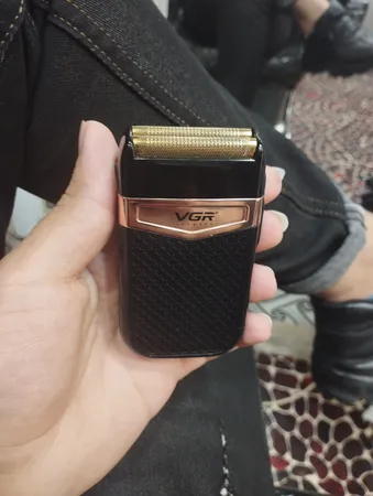 ماشین اصلاح موی صورت وی جی ار مدل ۳۳۱