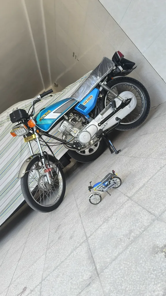 موتور بازی مدل HONDA CG 125
