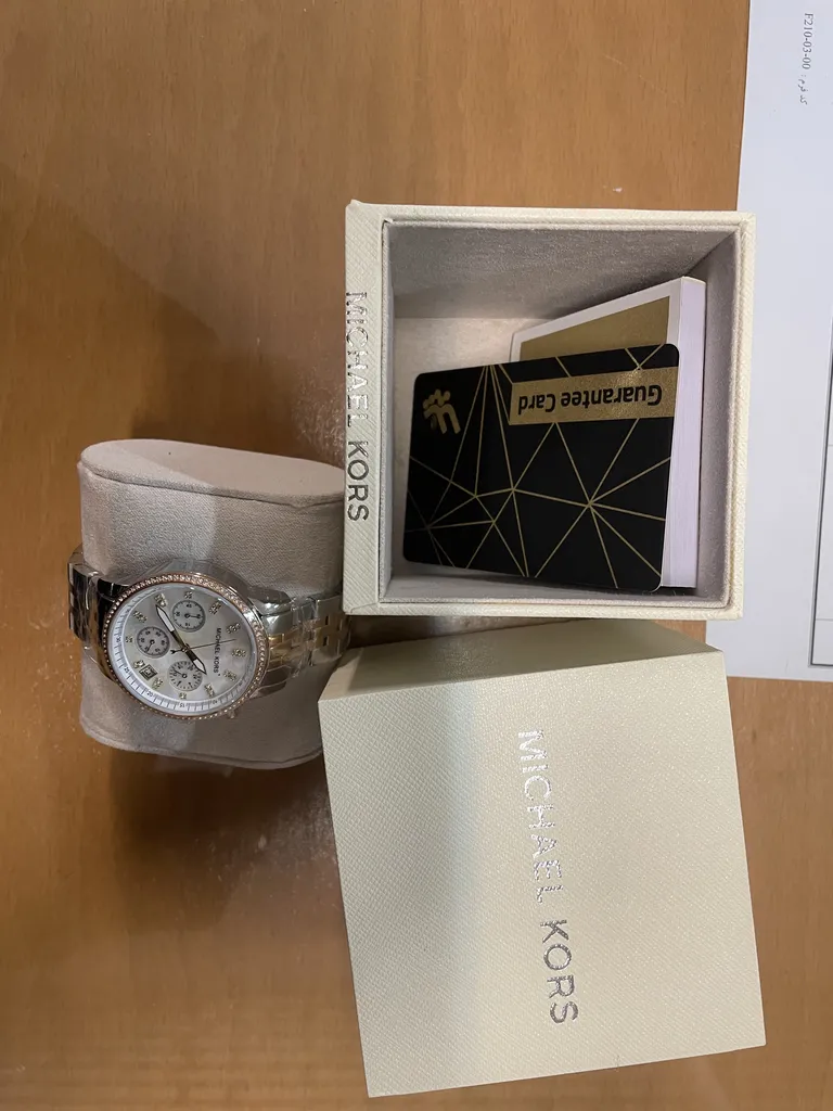 ساعت مچی عقربه ای زنانه مایکل کورس مدل mk5650 ساعت مچی عقربه ای زنانه مایکل کورس مدل mk5650