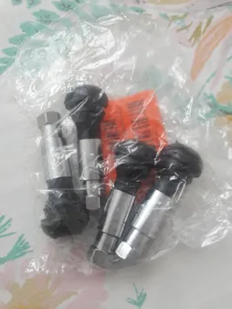 والف لاستیک خودرو مدل TR414 بسته 4 عددی