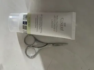 تجریه خرید كرم مرطوب كننده مناسب پوستهای چرب سینره حجم 65 میلی‌لیتر