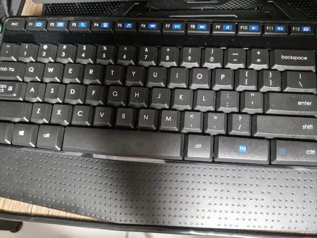 کیبورد و ماوس بی سیم لاجیتک مدل MK345 با حروف فارسی