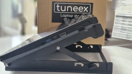 پایه نگهدارنده لپ تاپ مدل  tuneex